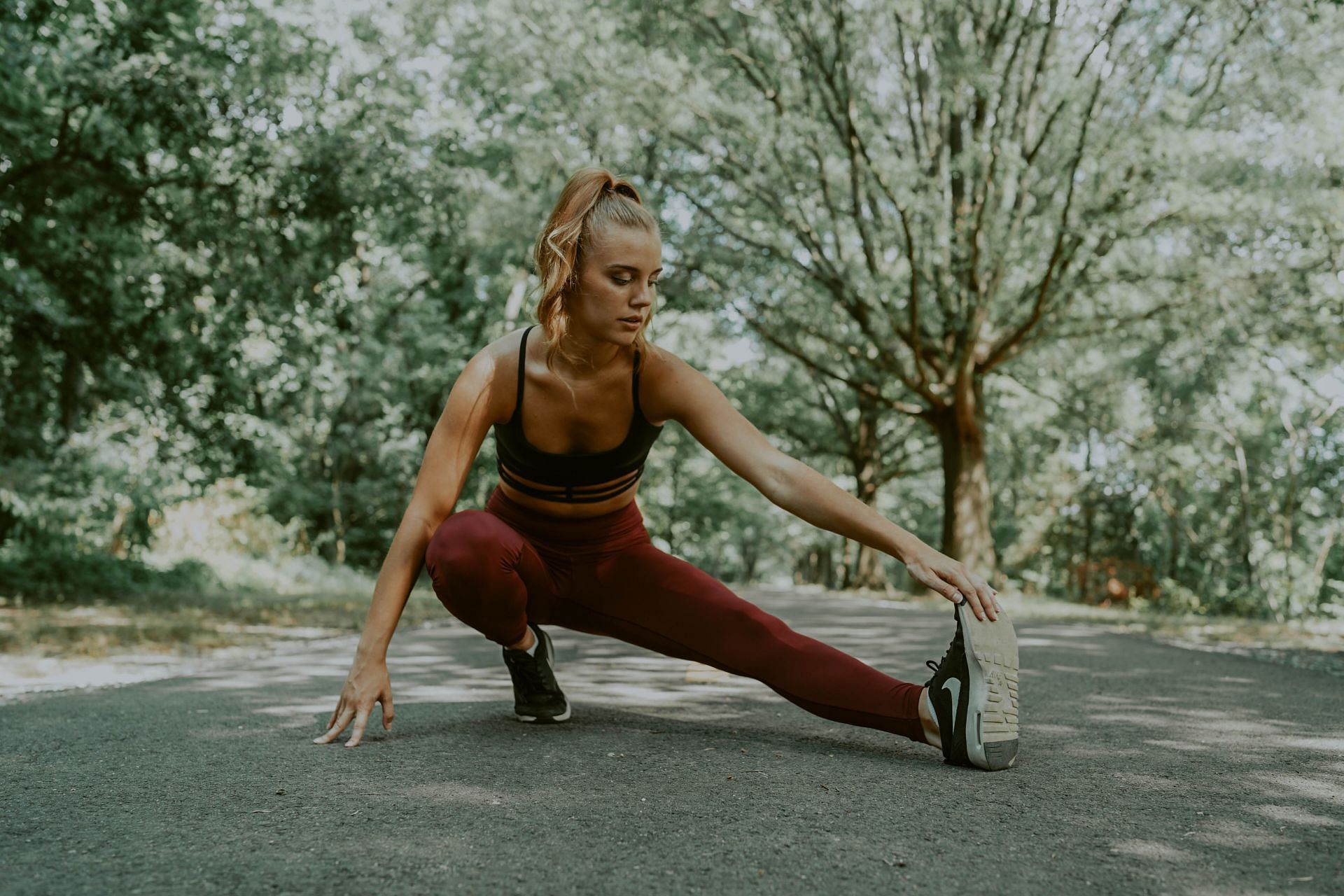 Loosens tight hamstring muscles. (Image via Pexels/Dinielle De Veyra)